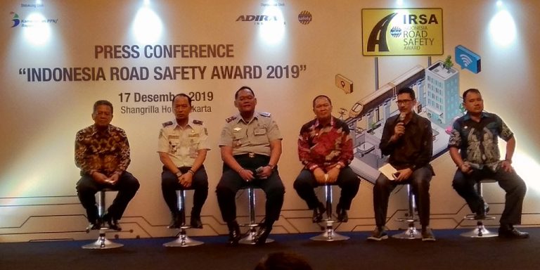 IRSA Apresiasi Tokoh Peduli Keselamatan Jalan
