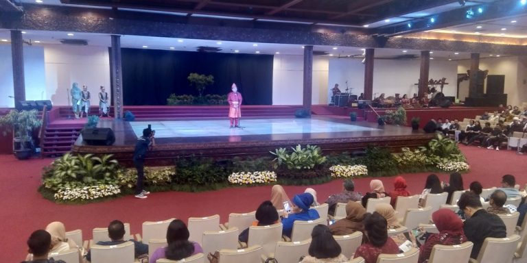 Kisahkan Perjalanan 54 Tahun Usakti Dalam “Pawiyatan Agung Triamogasidi”