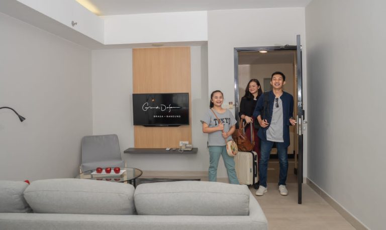 Liburan Seru Bersama Orang Tercinta di Grand Dafam Braga Bandung