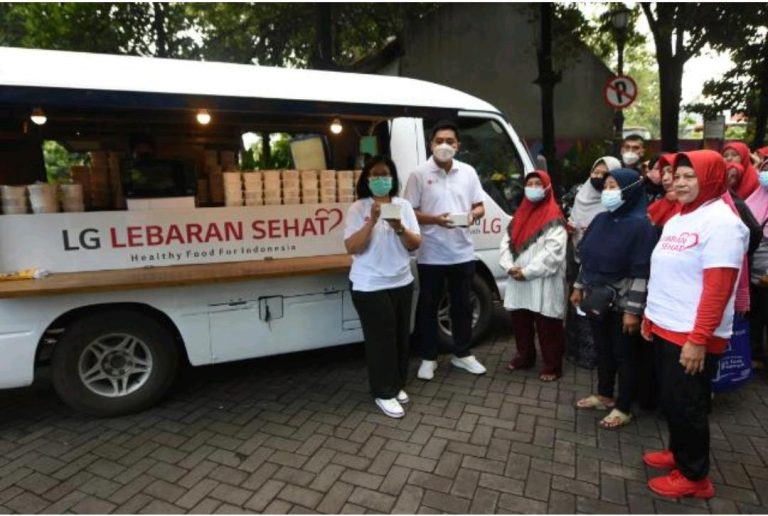 LG Gelar Aksi Peduli Warga Sekitar di Tiga TPS Kisaran Surabaya