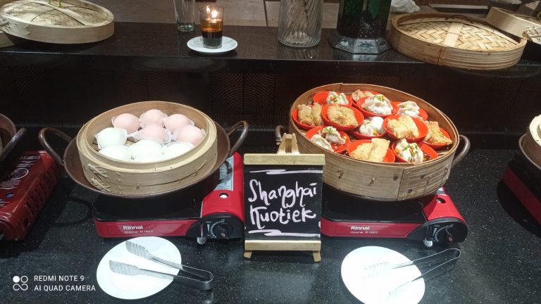 Menikmati Shanghai Weekend Brunch Bersama Keluarga di Luminor Hotel Kota