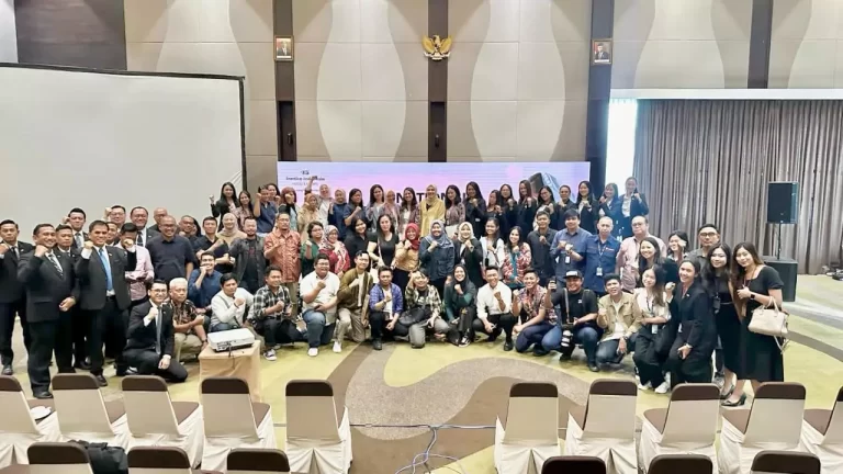 Santika Indonesia