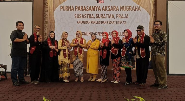 Purna Parasamya Aksara Nugraha 2024: Apresiasi untuk Penulis dan Pegiat Literasi Jawa Barat