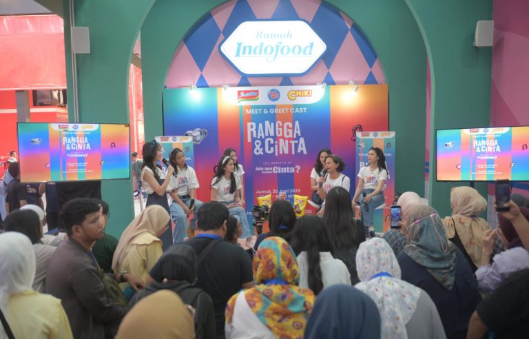 Indofood CBP Dukung Penuh Film “Rangga & Cinta,” di Jakarta Fair 2025
