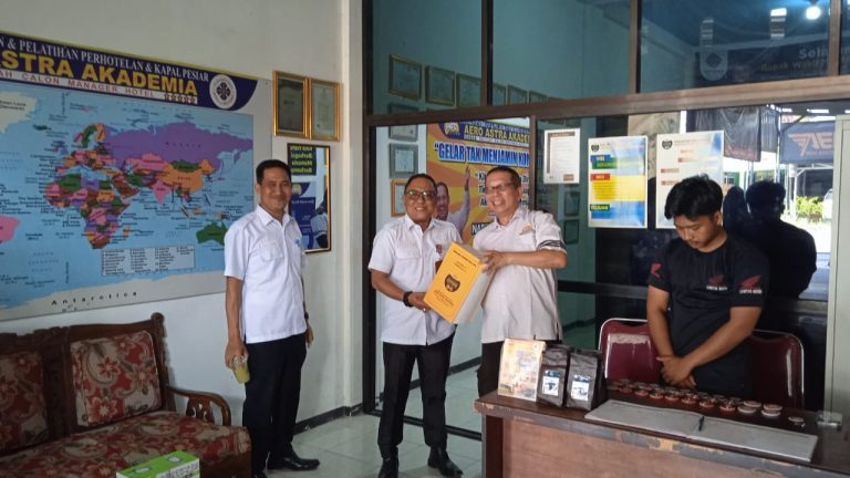 Lulusan Aero Astra Akademia Langsung Diserap Hotel Bintang 5 Internasional
