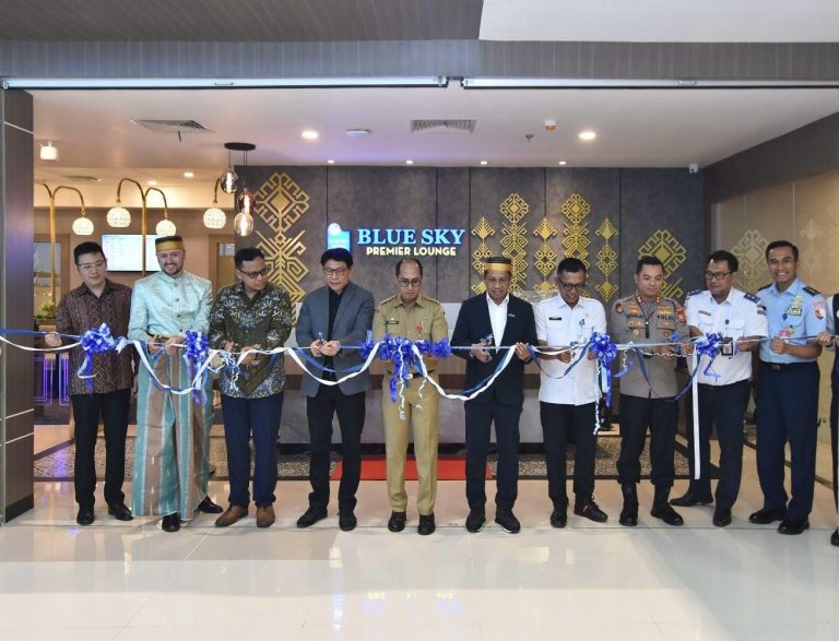 Blue Sky Group Resmikan Lounge Premium di Bandara Sultan Hasanuddin Makassar