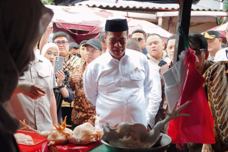Bapanas Ancam Tindak Tegas Oknum Penimbun dan Permainan Harga Pangan Jelang Ramadan