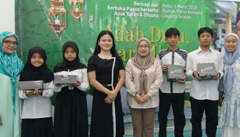 Grand Whiz Poins Simatupang Jakarta Gelar CSR Ramadan dan Hadirkan Paket Halal Bihalal