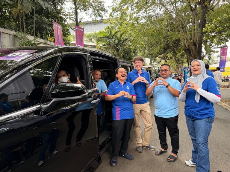 XLSMART Berangkatkan 700 Pemudik, Mudik Gratis Perdana Pasca Merger