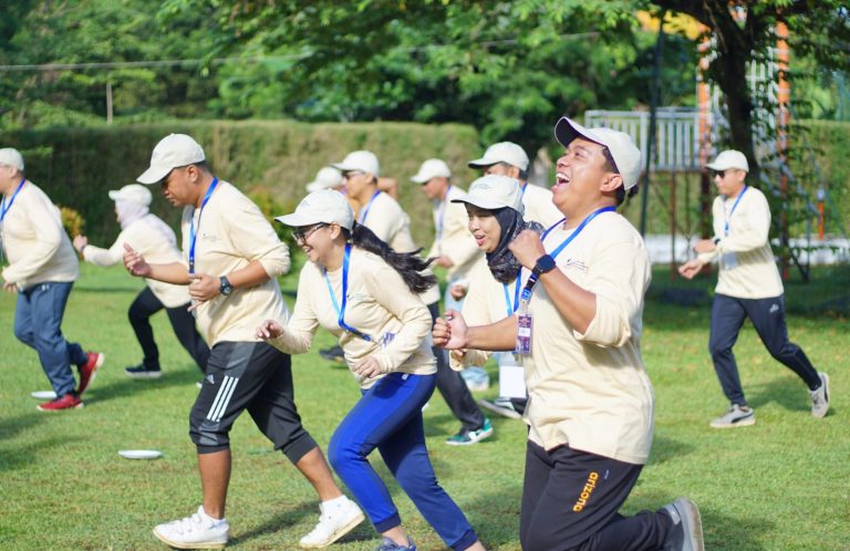 HARRIS Hotel Sentul City Bogor Tawarkan Konsep Team Building Outdoor