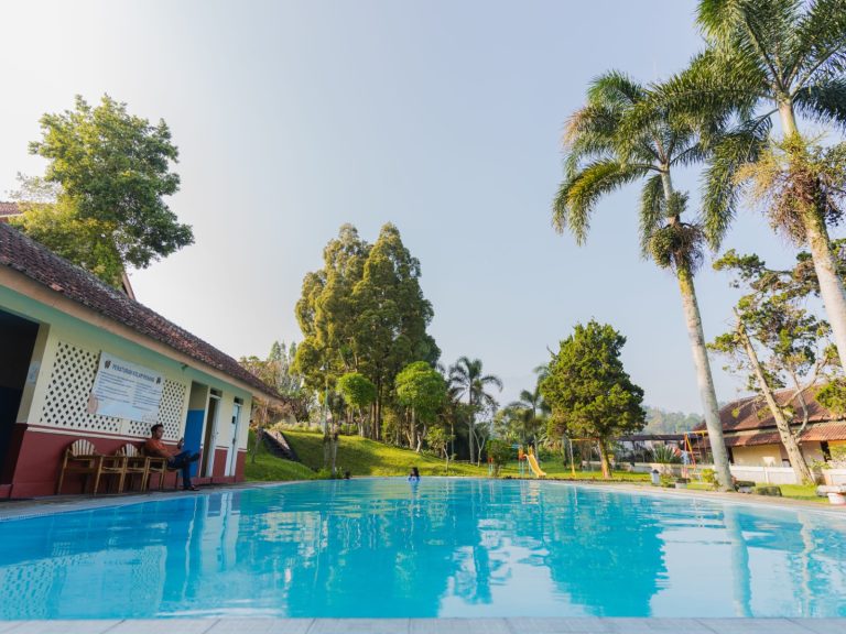 Hotel New Pesona Anggraini: Pilihan Staycation Nyaman & Terjangkau di Puncak